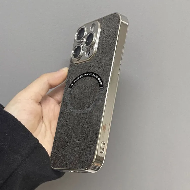 高级电镀硬壳适用于苹果14Promax磁吸镜头全包防摔手机壳iPhone16