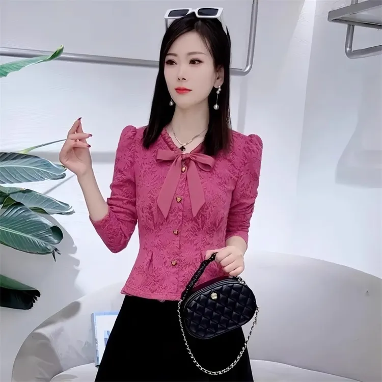 拉夏贝尔长袖蝴蝶结蕾丝T恤女2025春秋新款高级感时尚小个子上衣