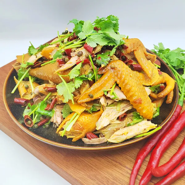 四川正宗椒麻鸡整只藤椒味麻辣鲜香真空熟食开袋即食