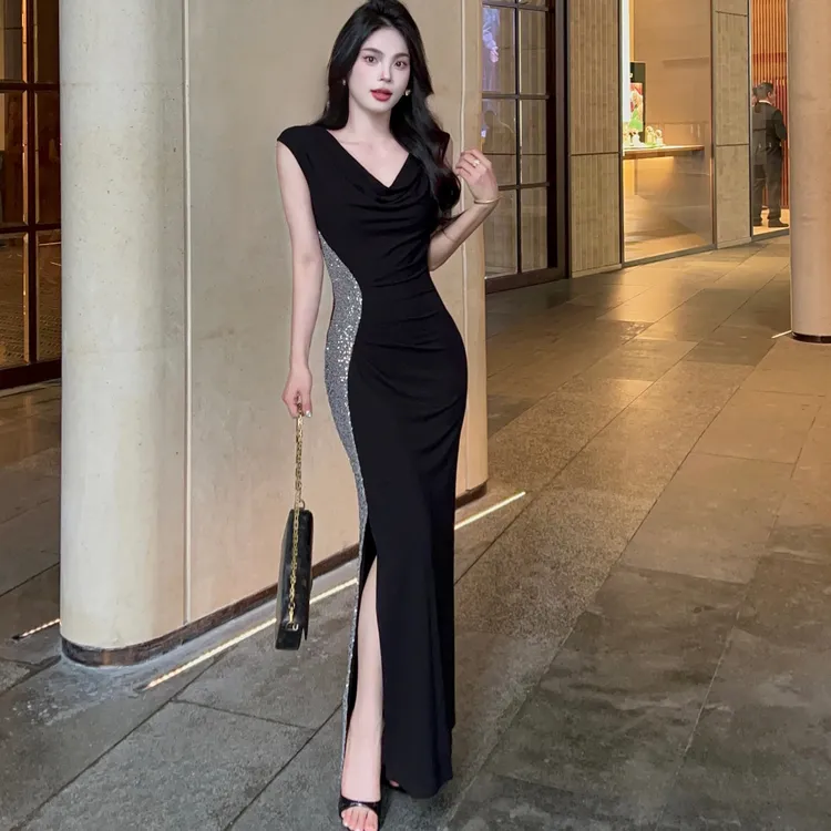 夏季小众轻奢设计感气质百搭拼接性感V字领连衣裙