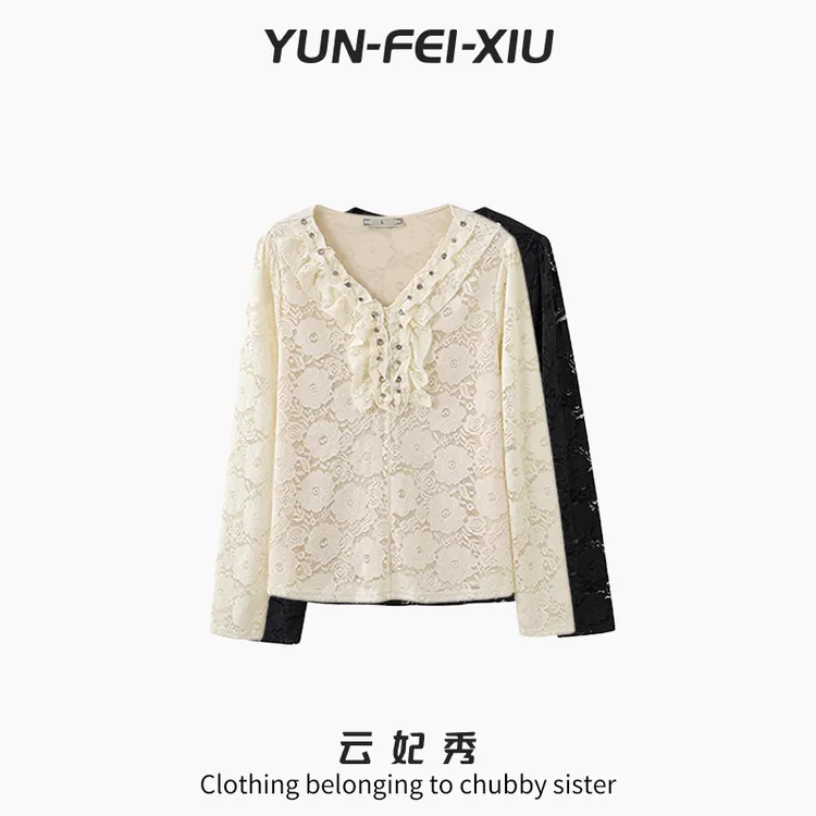云妃秀大码女装蕾丝衬时尚休闲胖妹妹显瘦宽松镂空V领上衣秋80149