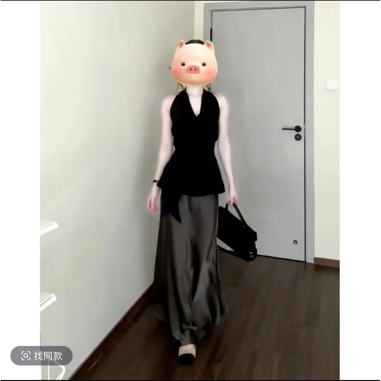 2025春夏新款法式气质设计感绑带挂脖背心上衣高腰显瘦缎面半身裙