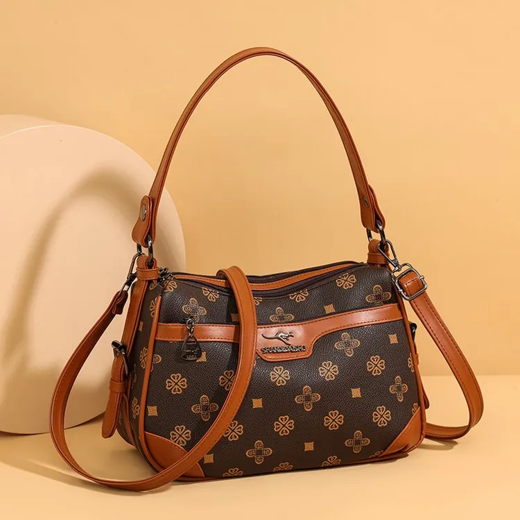 新款时尚百搭潮流女包大容量单肩斜挎包9053棕色