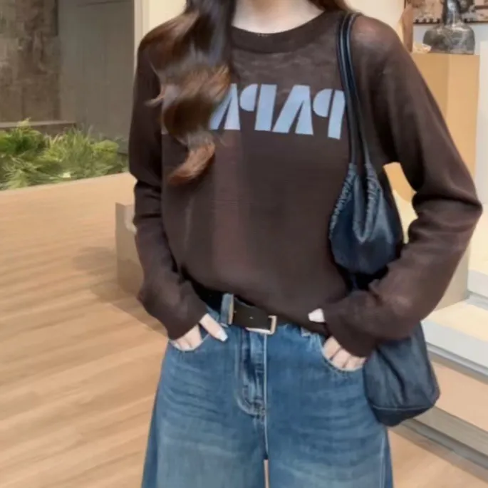 秋季休闲宽松慵懒风设计感套头微透罩衫2025新款圆领字母针织衫