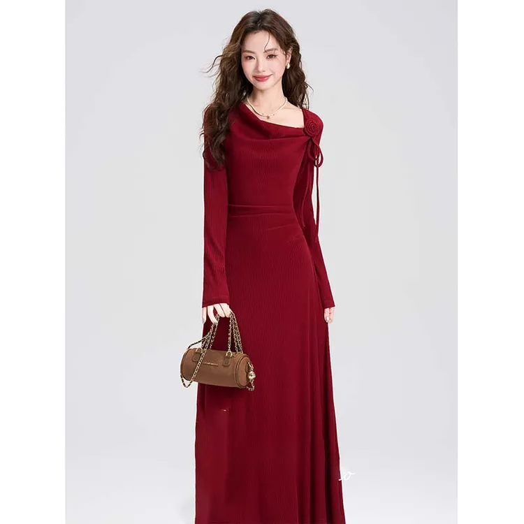 红色赫本风长袖连衣裙收腰气质长裙回门服女D4003
