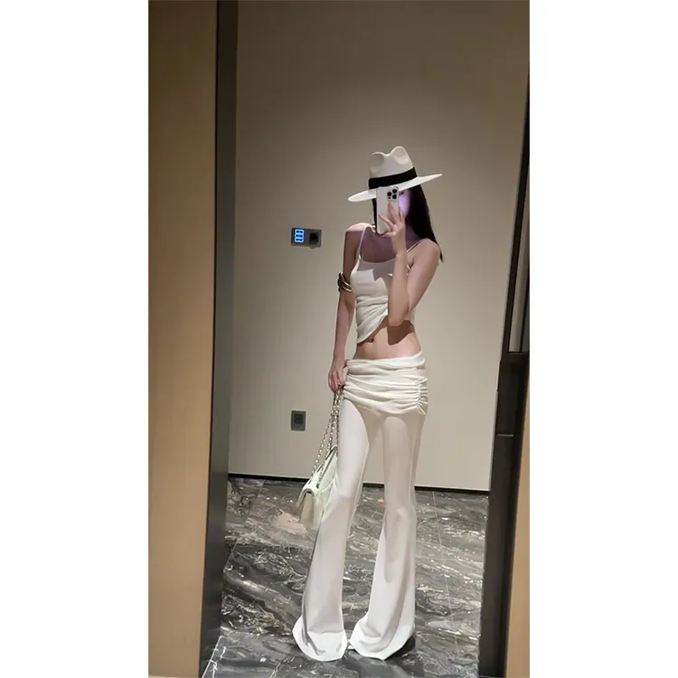 辣妹洋气炸街时尚气质修身高级上衣吊带百搭显瘦休闲喇叭裤长裤女