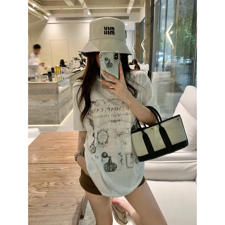 【QIUROUYAO邱肉瑶】甜酷GIRL夏日松弛感~宽松圆领印花T恤