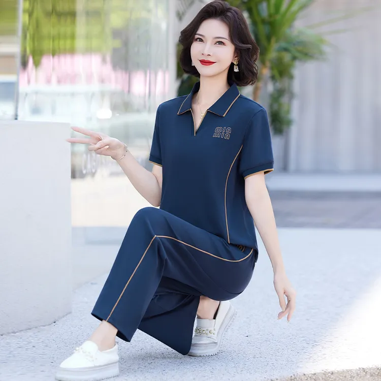 中老年妈妈夏季时尚休闲短袖V领棉T恤运动服套装女中年减龄两件套