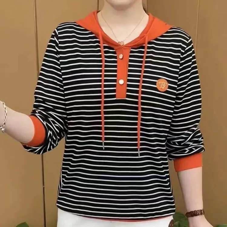 长袖条纹连帽新款上衣春秋上衣女轻薄太太宽松遮肚子上衣清仓