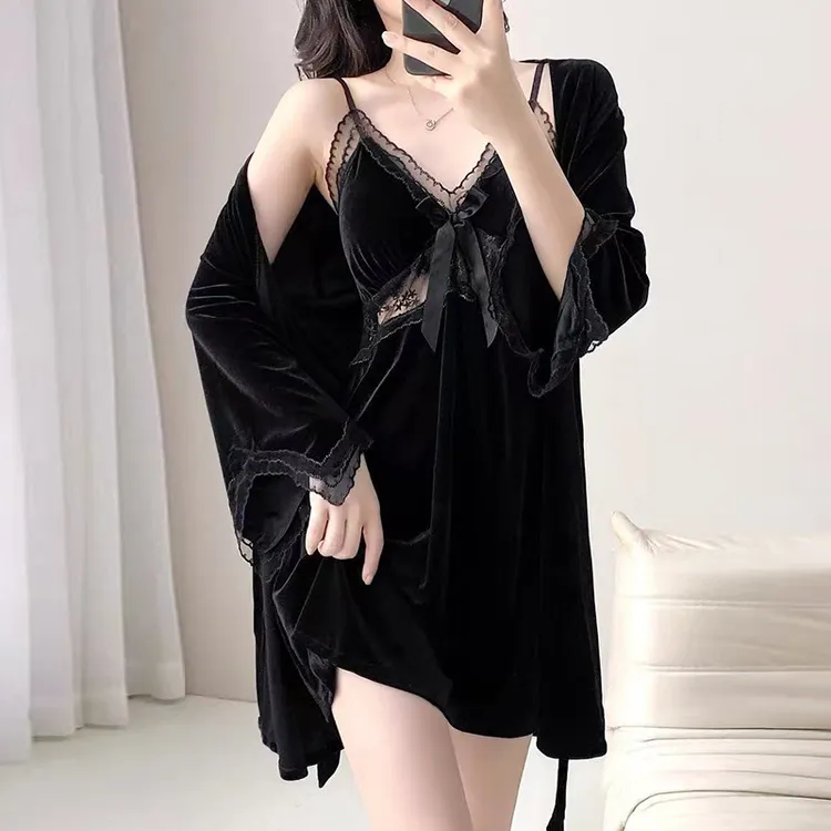 金丝绒睡衣女秋冬季性感2025新款带胸垫睡裙睡袍套装家居服纯欲风