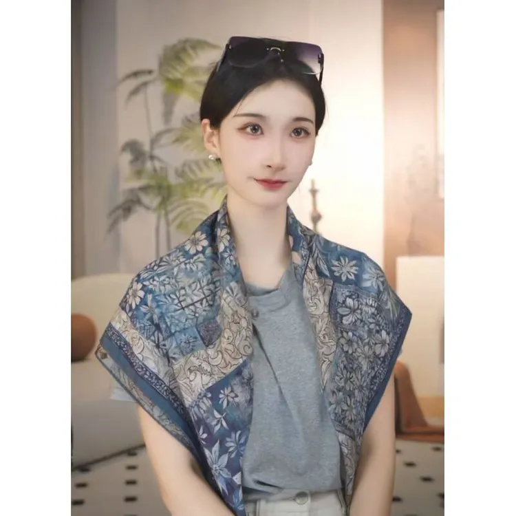 P12 【雅萱】磨毛绒 双面异色85x85左右丝巾方巾