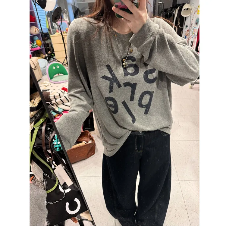 晶咕【假日欧尼】胸前字母圆领套头长袖T恤上衣小衫