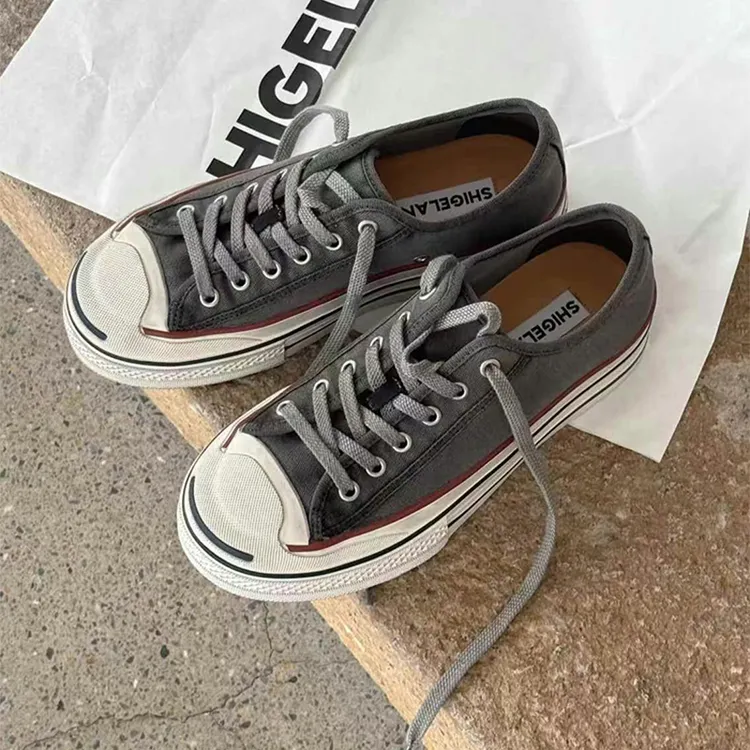 诗歌兰女鞋2025新款厚底增高帆布鞋低帮潮鞋休闲板鞋脏脏鞋172-9