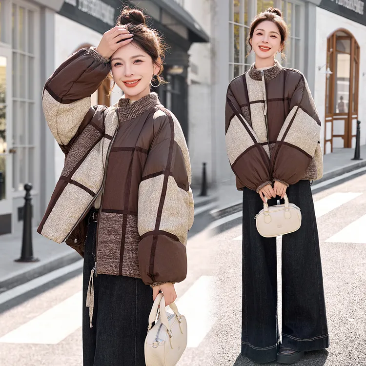 美拉德超好看撞色拼接羽绒服女冬季2025年新款小个子短款加厚保暖