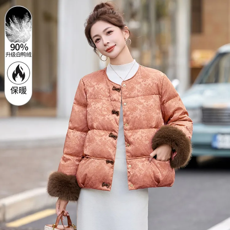 真狐狸毛新中式国风提花羽绒服女2025冬季新款时尚洋气白鸭绒外套