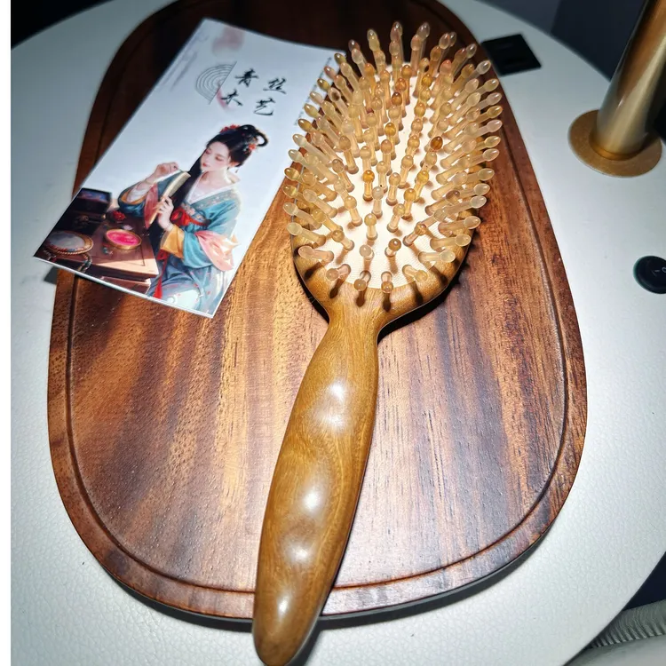 羊角气垫梳绿檀木定制款中方按摩头皮气囊梳便携方便按摩全身