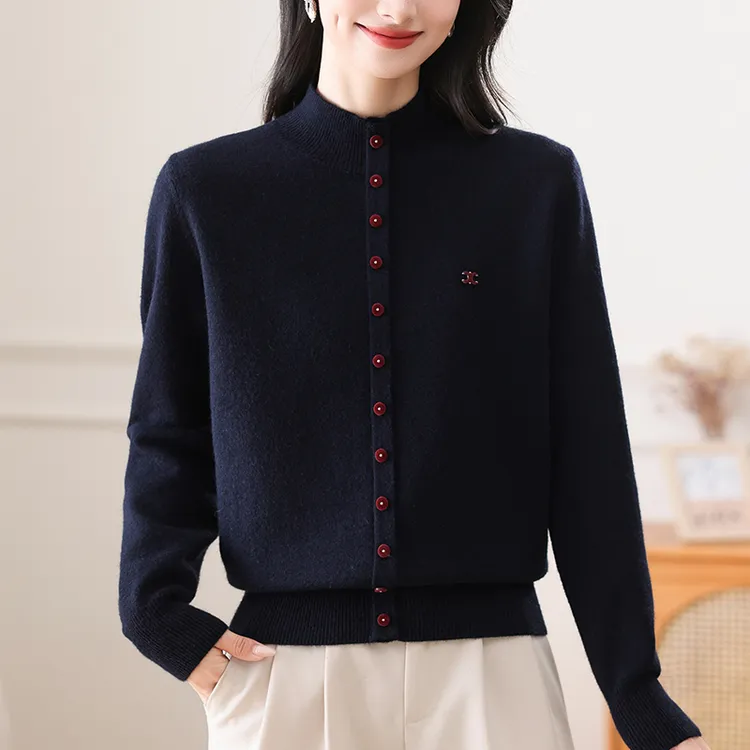 毛衣女款2025新款今年流行爆款上衣秋冬内搭短款半高领打底衫宽松