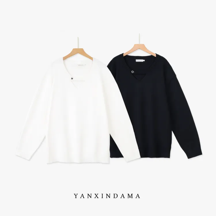 【岩心】大码女装300斤胖MM百搭韩版镂空设计感显瘦毛针织衫8096