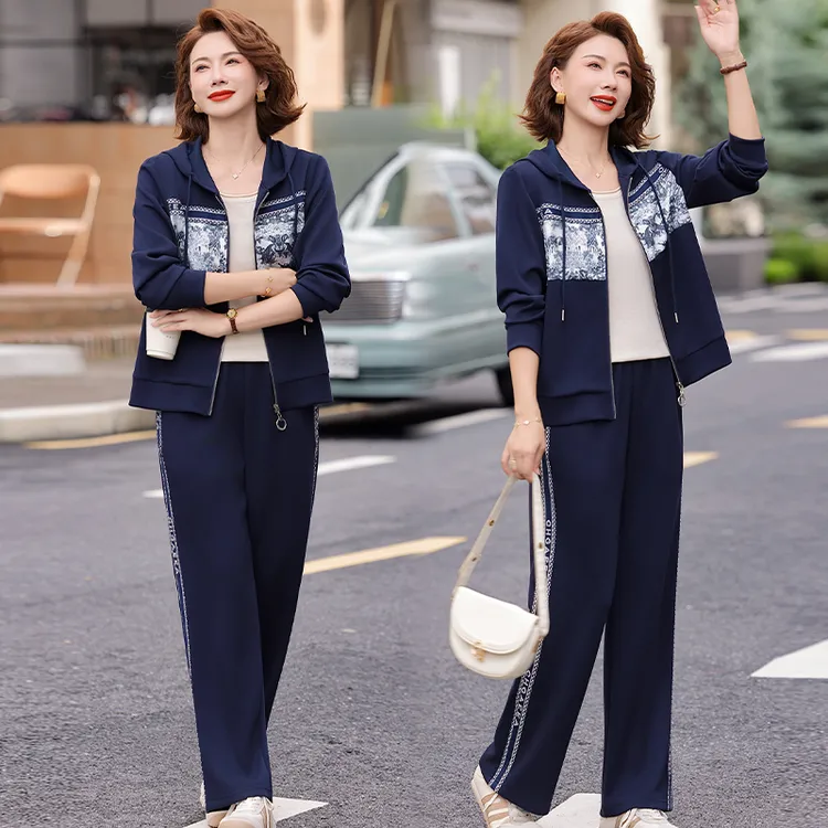 洋气妈妈装中老年连帽卫衣套装中老年女2025秋季休闲运动服两件套