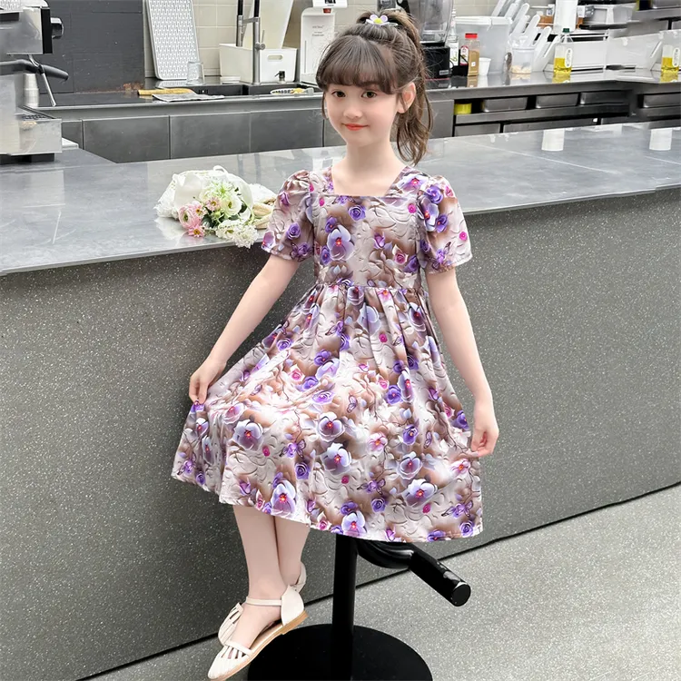 萌娃夏季连衣裙小女孩表演服新款碎花裙薄款舒适短袖裙子可收腰