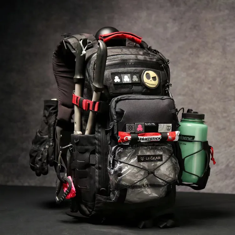 Liigear章鱼老师二代户外通勤机能BoB防水双肩背包机能登山包20L