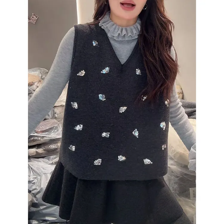 时尚气质木耳花边内搭打底衫+亮片V领无袖针织背心女叠穿两件套装