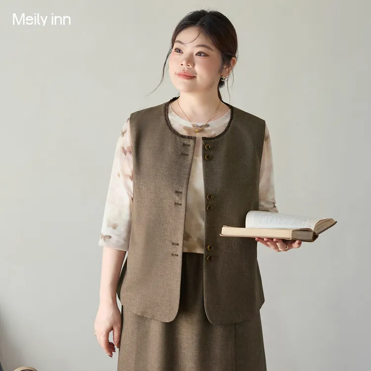 美丽客栈2025新款复古大码女装秋套装胖mm时髦洋气气质叠穿两件套
