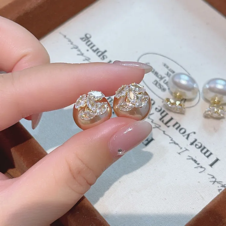 铜合金耳饰 秋冬新款小香风法式轻奢简约百搭两戴温柔耳钉651