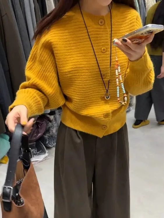 短款针织衫开衫毛衣外套女长袖设计感小个子复古气质百搭上衣