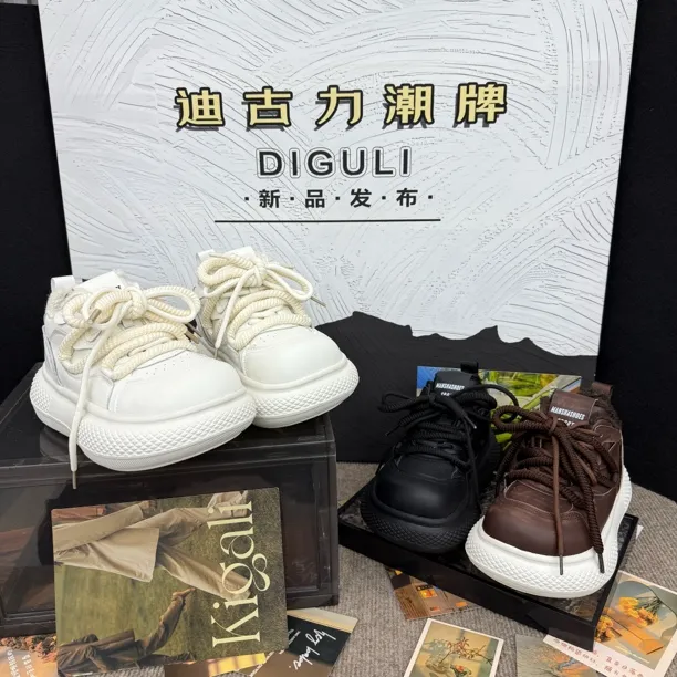 【迪古力】冬新款韩货新品真皮原版大头丑萌女厚底面包休闲板鞋文