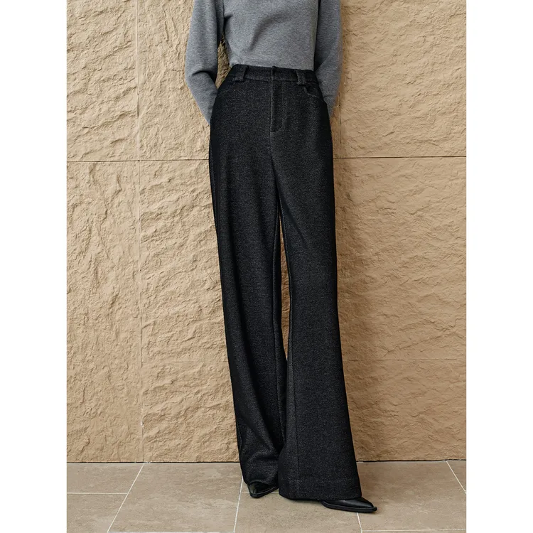 INSUN恩裳2025秋季新款显瘦直筒百搭休闲裤9C65520120