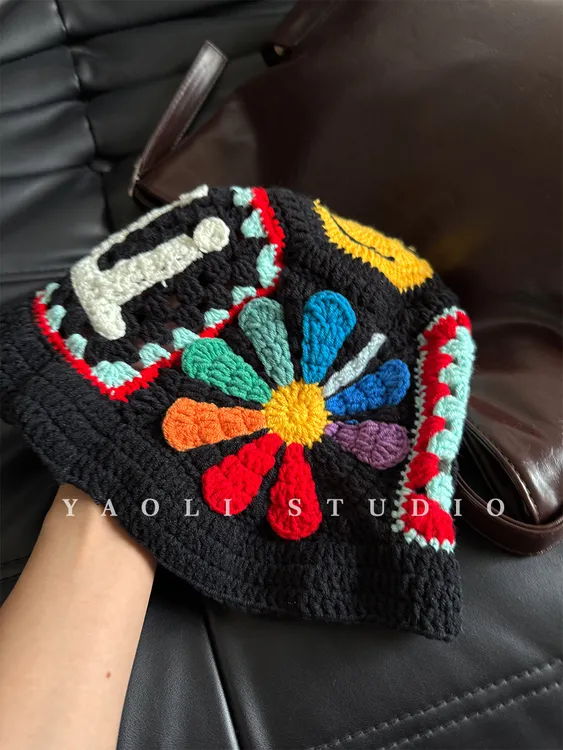 手工钩针雏菊笑脸渔夫帽子黑色百搭女秋冬针织毛线帽潮