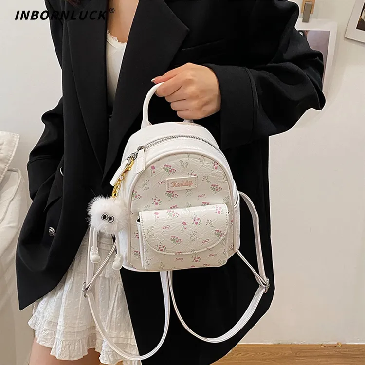 双肩包女时尚百搭小众设计韩版学生上课书包休闲质感轻便旅游背包