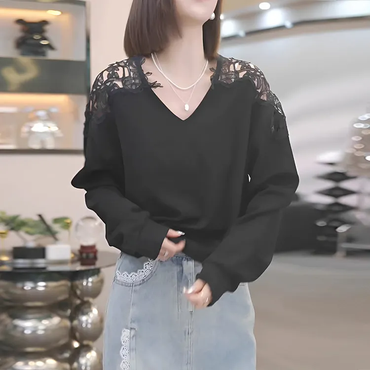法式V领钩花镂空蕾丝长袖上衣女2025春秋新款通勤百搭别致上衣