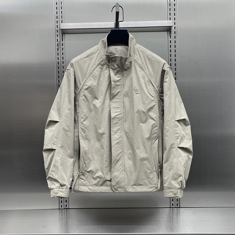 2025春秋新款薄款立领夹克外套男士潮流宽松高级感痞帅上衣冲锋衣