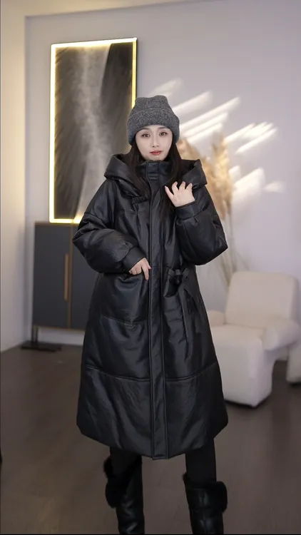 2025新款加厚真皮皮衣女秋冬羽绒服时尚宽松版中长款外出新款外套