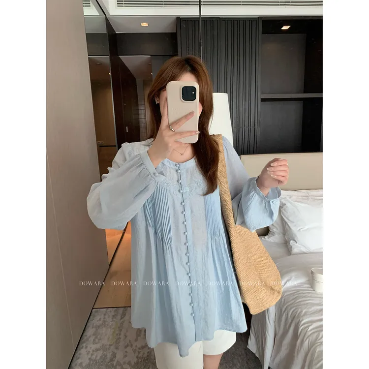 现货大婉酱微胖定制【蓝风铃】设计感重工刺绣压褶衬衫上衣9021D