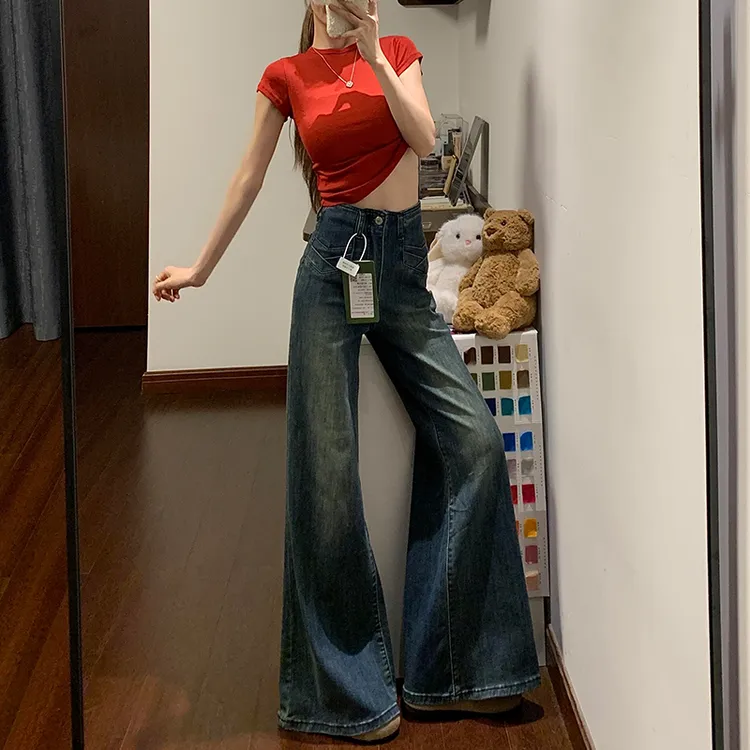 复古不贴腿微喇叭牛仔裤女2025秋季爆款宽松显瘦百搭小个子马蹄裤