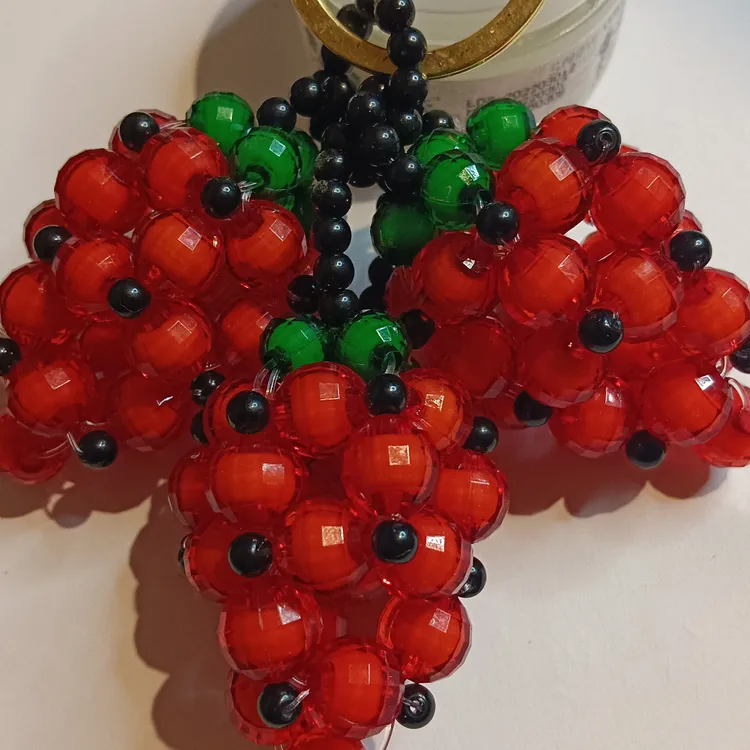 至爱DIY串珠挂件草莓包包装饰成品新款