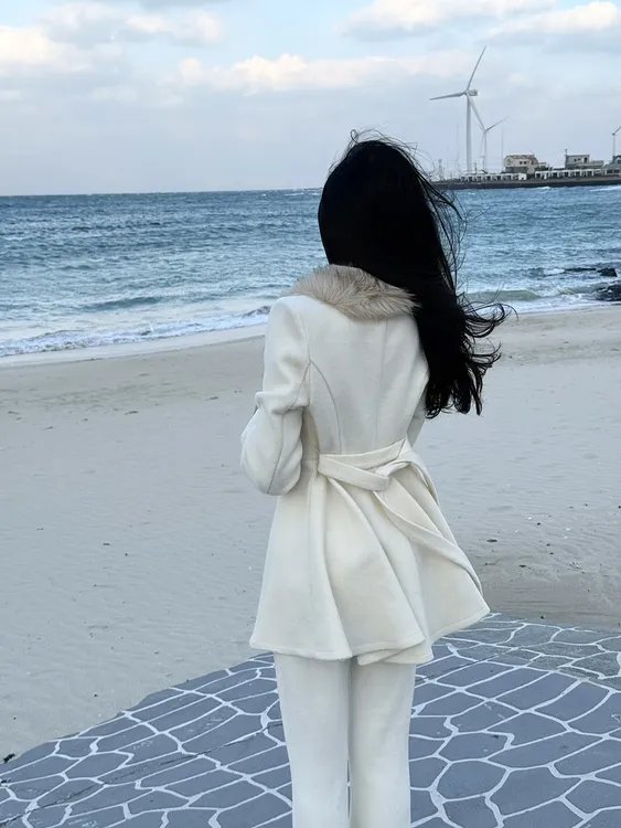 Ec轻熟风【冬季恋歌】绵羊毛白色毛呢大衣  优雅贵气拼接毛领外套