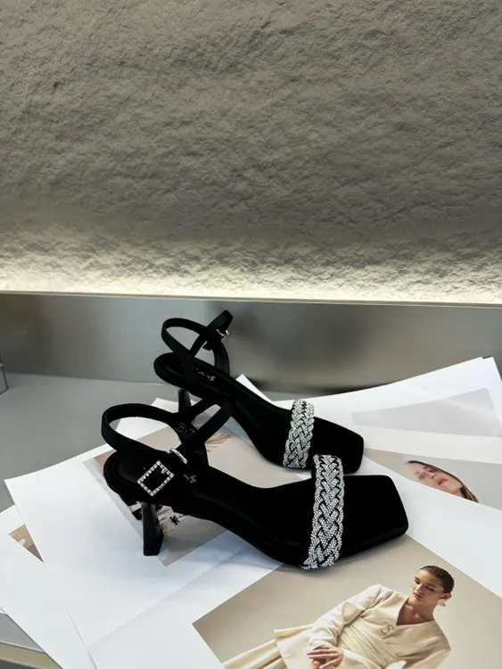 玛莎玛索278-8爆款凉鞋