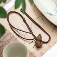 沉香莺歌绿奇楠沉香18*30mm葫芦吊坠脖挂