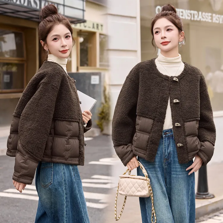 羊羔毛拼接羽绒服女欧洲站2025年冬季新款韩版复古圆领白鸭绒外套