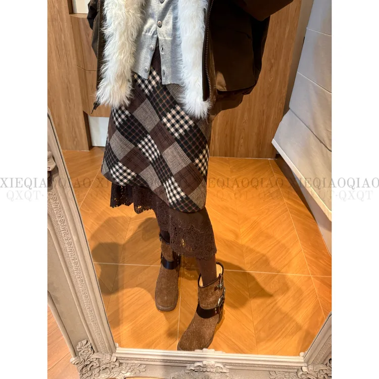 谢荞荞「暮色格调」秋冬季新款复古格纹撞色拼接蕾丝中长款半身裙