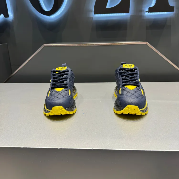 时尚休闲鞋2026春季新款男士复刻系带潮流透气高端洋气潮鞋