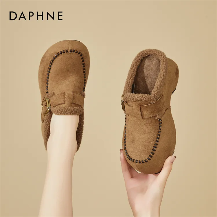 达芙妮小个子软底勃肯鞋秋冬新款爆款保暖外穿穆勒鞋废土风半拖鞋