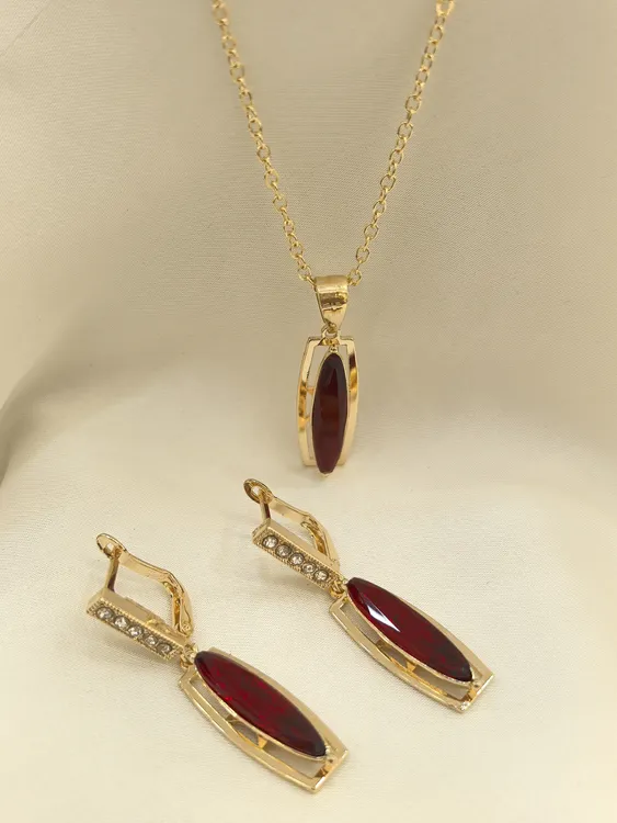 钛钢项链 秋冬新款镶红钻套装