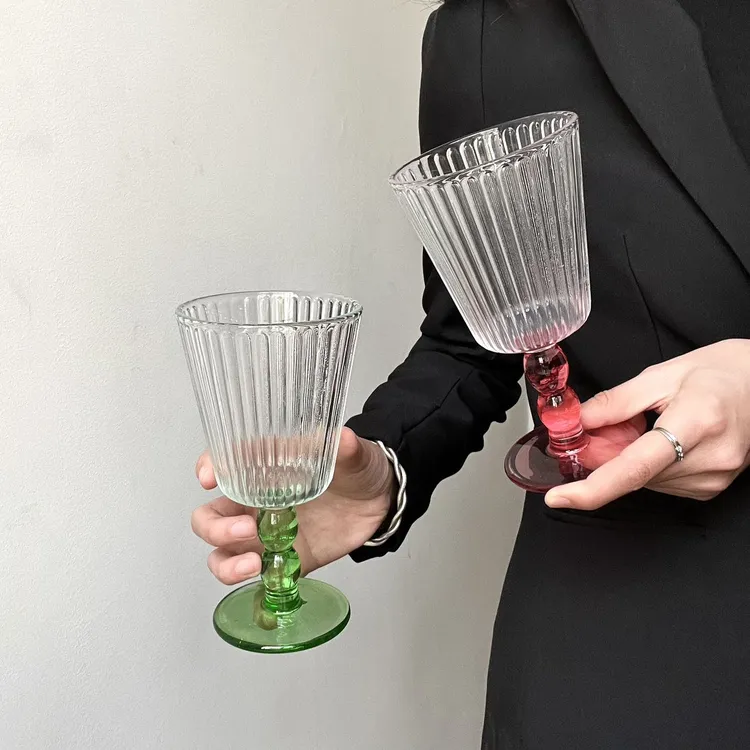 【两只装】简约风复古元素浮雕高脚便携酒杯法式咖啡杯ins