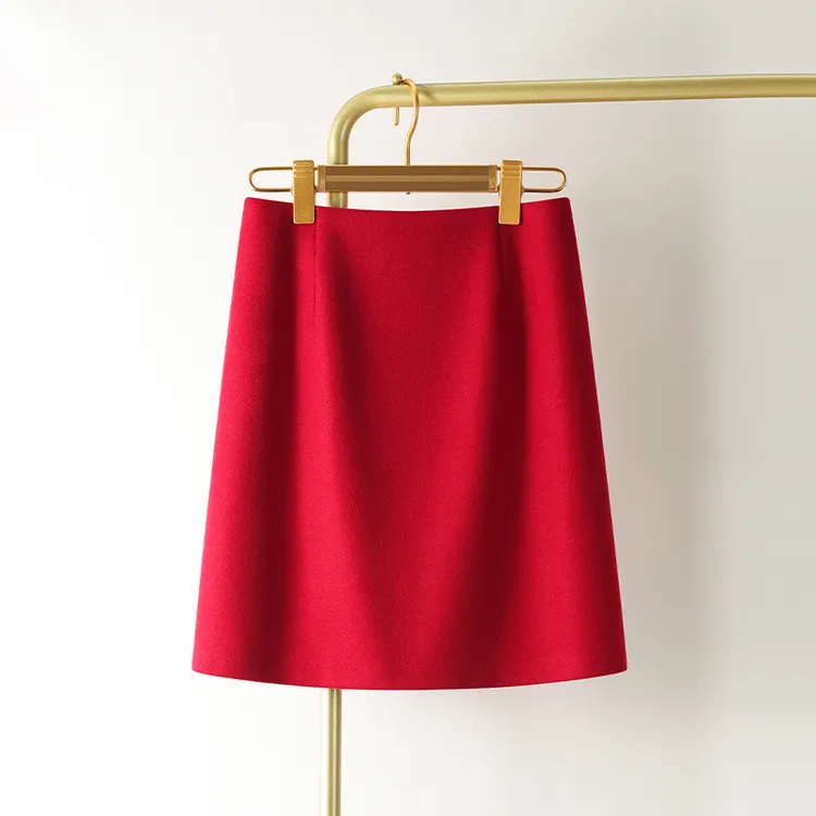 红色高腰a字半身裙女2025新款秋冬通勤小个子防走光短裙毛呢裙子