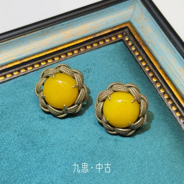 铜合金仿水晶耳饰 小太阳精致复古风小众高级轻奢经典鹅黄色耳钉商品图